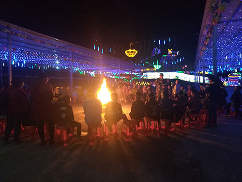 篝火晚会